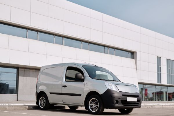 Location d'utilitaire à besançon : solutions adaptées à vos besoins